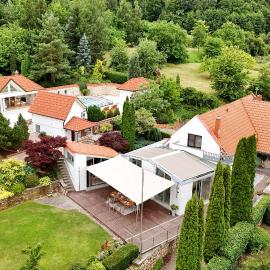 Residence Sodomov:  bir otel