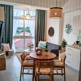 Apt in luxurious condominium near the beach, hotel in Juan Dolio