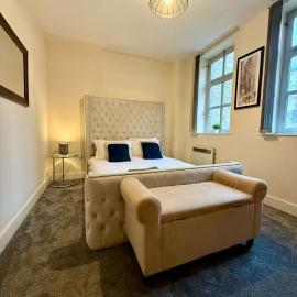 Modern 2 Bed Duplex Apartment in Bradford City Centre!