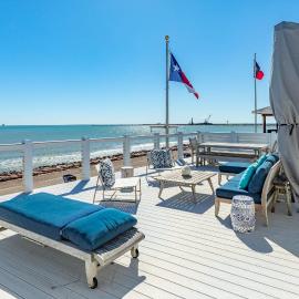 Wave Watcher - Stylish, Direct Oceanview, Near Jetty