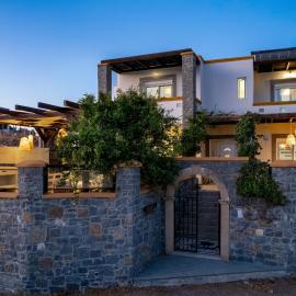 Bougan Villa, hotel u gradu Lardos