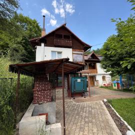 Casa COLT DE RAI, hotel en Brezoi