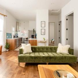 MidCentury Dream 2BR - 95 WalkScore