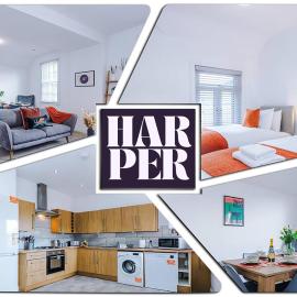 Modern 3 Bedroom House Perfect for Short and Long Stays