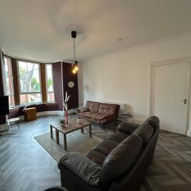 Victorian 5 Bedroom House Free Parking SSE Central