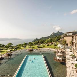 Stroblhof Lake Garda Active Family SPA Resort, hotel en Gargnano
