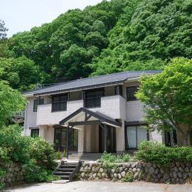 BROOK COTTAGE MINAKAMI, hotel a Minakami