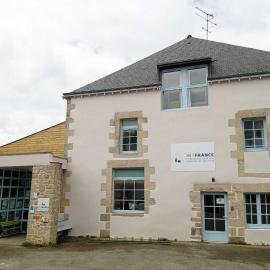 퐁티비에 위치한 호텔 Auberge de Jeunesse HI Pontivy