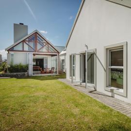 Knights Retreat on Kingswood Golf Estate, hotel in George