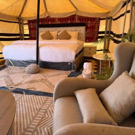 Sand Oasis camp, hotell sihtkohas Ḩawīyah