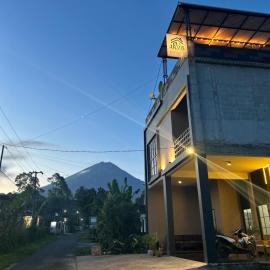 Java Hostel 2, hotel i Lumajang