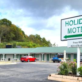 Holiday Motel by Belvilla Cleveland, TN