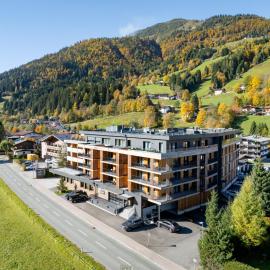 AlpenParks Hotel & Apartment Taxacher, hotel v destinácii Kirchberg in Tirol