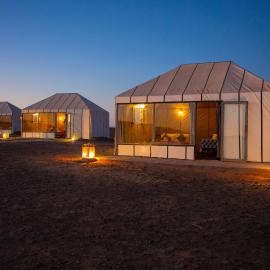 Luxury Desert Queen Camp, готель у місті Мерзуга