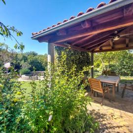 Holiday Home Ljudevit by Interhome, hotel v destinaci Dobrinj