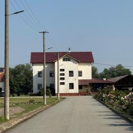 Majer Trakany, hotel em Malý Tarkan