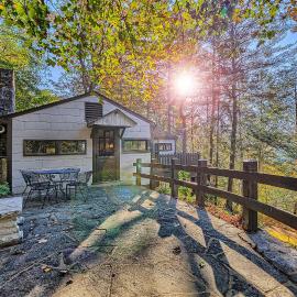 Laurel Hollow Cottage at Cliffwood Colony, hotel a Ligonier
