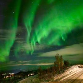 Målselv Fjellandsby selveierleilighet، فندق في Bergset