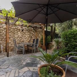 Amazing Apartment In Mali Losinj With Wifi