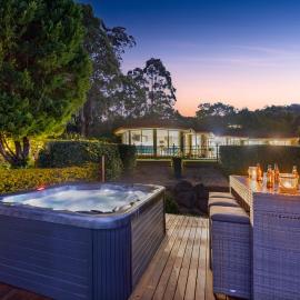 Casa Serena Tamborine Mountain, hotel in Tamborine Mountain