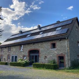 Holiday Home with Sauna in Sourbrodt, Hotel in Weismes