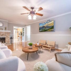 #Marbella Lane - Charming 4BR Bungalow for Relaxing Retreat, hotel a Fullerton