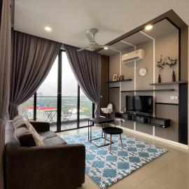 D Pristine 3 bedroom residence next to legoland, hotel in Iskandar Puteri
