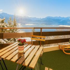 Vue imprenable sur les Alpes et Parking privé gratuit, hotel di Crans-Montana