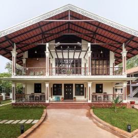 Kumberi Manor by Raho - Heritage Retreat in Coorg, hotel in Ammatti