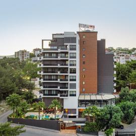Utopia Suite Residence1, hotel in Bornova