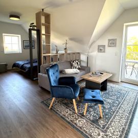 Ferienwohnung Kajüte 1 - 2025 neu eröffnet, mit Balkon, hotel in Poseritz