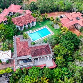 Silent Garden Ayurveda Health Resort, hôtel à Beruwala
