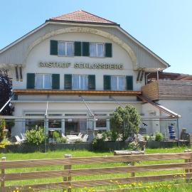 Gasthof Schlossberg, hótel í Signau