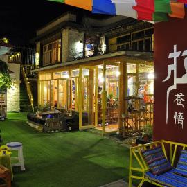 Cangwu Inn, hotel in Lhasa