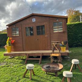 ArdennenHut on Wheels, Hotel in Durbuy