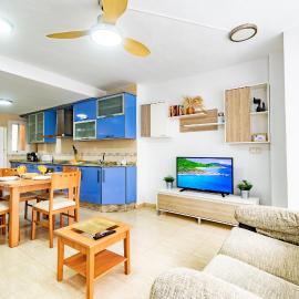 Avenida Principal con Aire Acondicionado, Wifi y Parking - by Aloha Palma, hotelli kohteessa Águilas