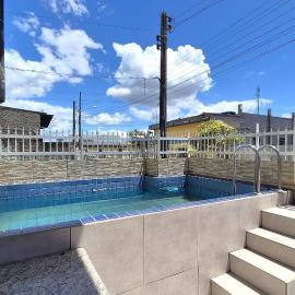 Casas completas em condomínio com piscina a 110m do Mar - ONIs