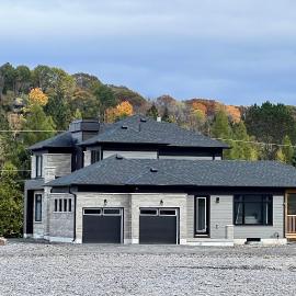 Luxury Muskoka Cottage, Private Retreat, Ski, Beach & Algonquin Access
