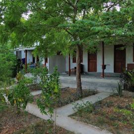 Rasta Homestay Ekas Bay, hotel a Pulau Gilkaliantan
