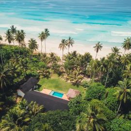 Villa Alamiah Mentawais, hotel em Katiet