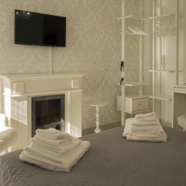 Charlemagne appartamento 65 m2, 2 camere da letto, 2 bagni, ampio patio, 6 posti letto