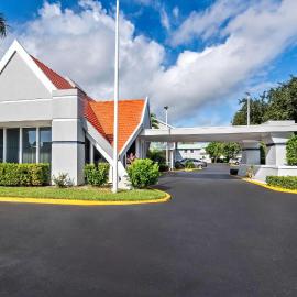 Howard Johnson by Wyndham Vero Beach / Downtown, hotel v mestu Vero Beach