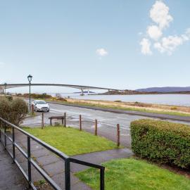Waterside Cottage, hotel en Kyleakin