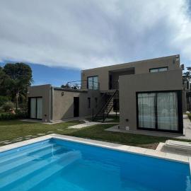 Complejo Giraluna, hotel in Almafuerte
