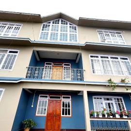 Khangrila Nest Homestay、Sombāriのホテル