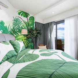 Tropical Studio at Tambuli Residences Ocean View by Dominik Pool Access & Balcony in Mactan, hotel in Lapu Lapu City