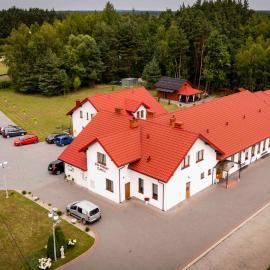 Dom Weselny Izabela Noclegi, hotelli kohteessa Osiek