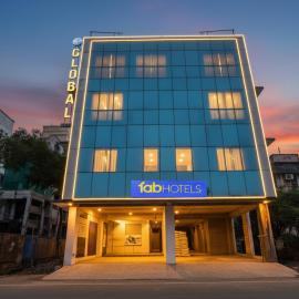 FabHotel Global Spaces - Nr NESCO Exhibition Center