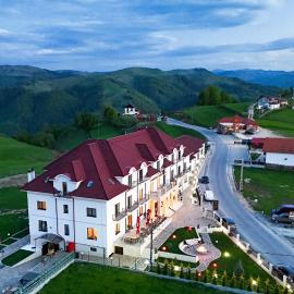 Hotel Măgura Jina, hotel u gradu 'Jina'