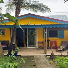 Ti Coin Fanjan Gîte au Tevelave, hotelli kohteessa Les Avirons